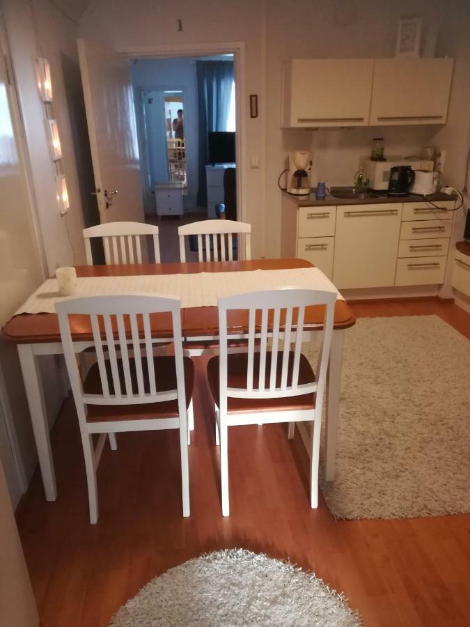 Koskentien Kotimajoitus & Luxury Glamping Lägenhet Jämsä Exteriör bild
